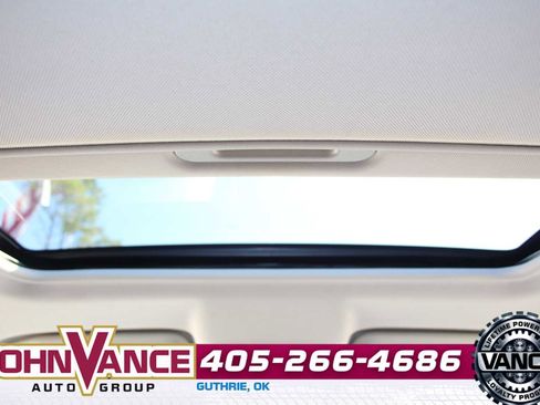 Used 2021 Ford EcoSport SE w/ SE Convenience Package image 22