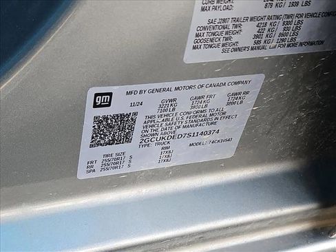 Certified 2025 Chevrolet Silverado 1500 LT image 23