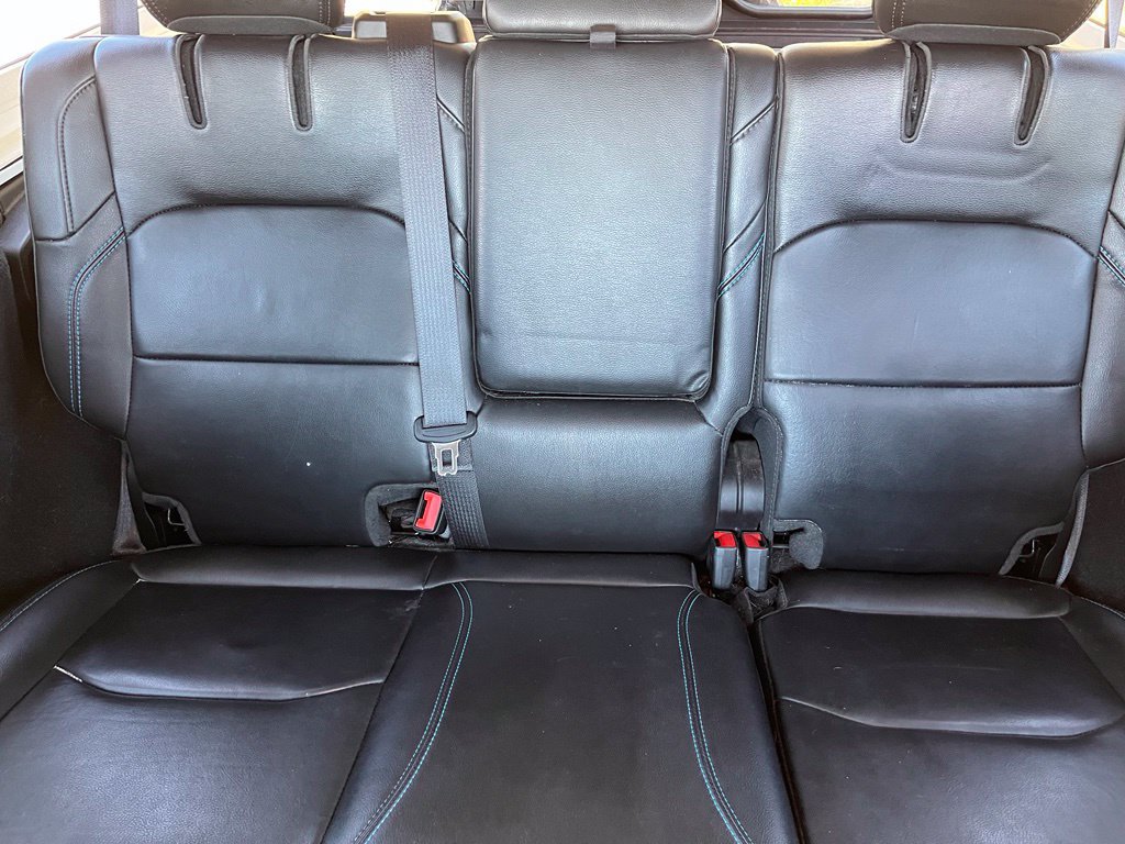 Used 2023 Jeep Wrangler Unlimited Rubicon 4xe AWD/4WD image 17