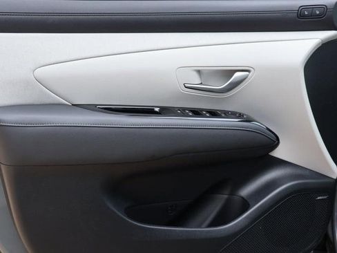 New 2026 Hyundai Tucson Limited image 23