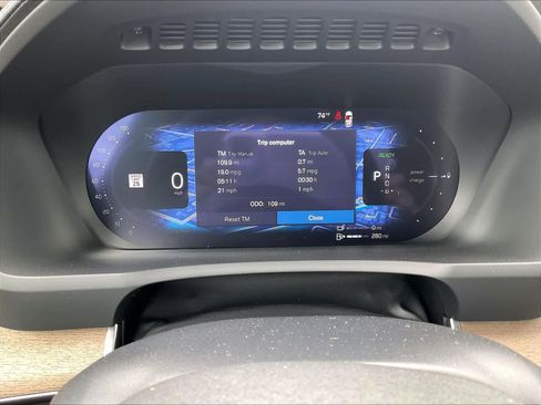 New 2026 Volvo XC90 T8 Ultra w/ Protection Package image 19