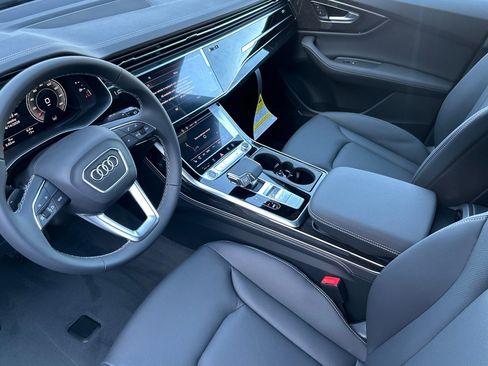 New 2026 Audi Q8 Premium Plus image 8