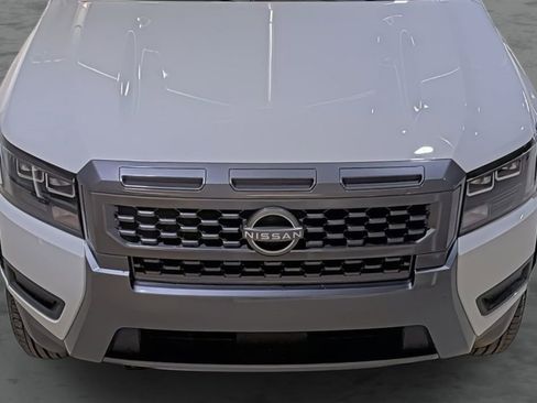 New 2026 Nissan Frontier SV w/ All-Weather Content Package AWD/4WD image 16