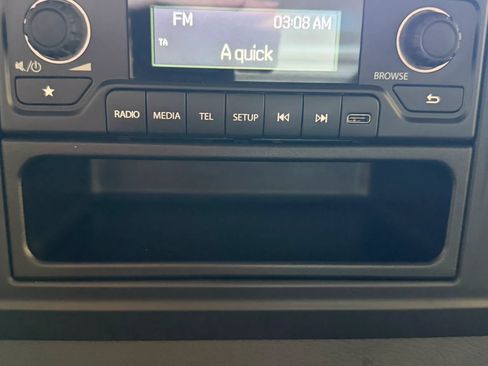 Used 2021 Mercedes-Benz Sprinter 3500 w/ Comfort Plus Package image 17