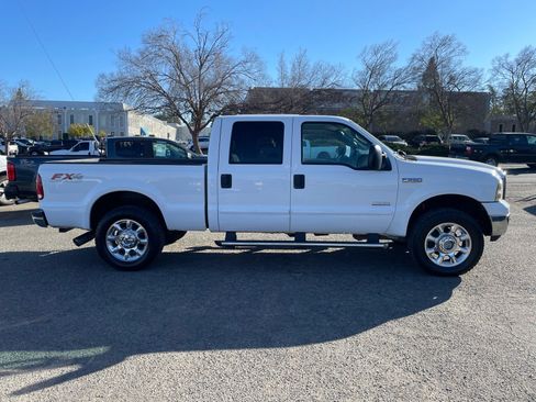 Used 2007 Ford F250 Lariat image 6