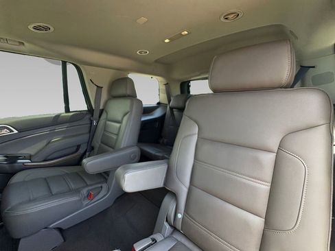 Used 2019 GMC Yukon Denali w/ Denali Ultimate Package AWD/4WD image 4