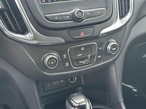 Certified 2021 Chevrolet Equinox LT image 10