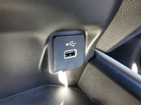 Certified 2023 Honda HR-V LX image 25