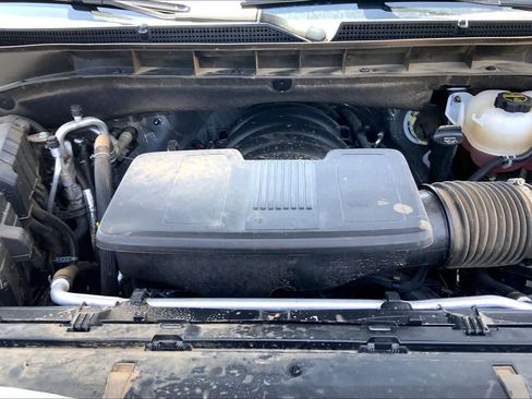 Used 2024 GMC Yukon XL SLT w/ SLT Luxury Package RWD image 32