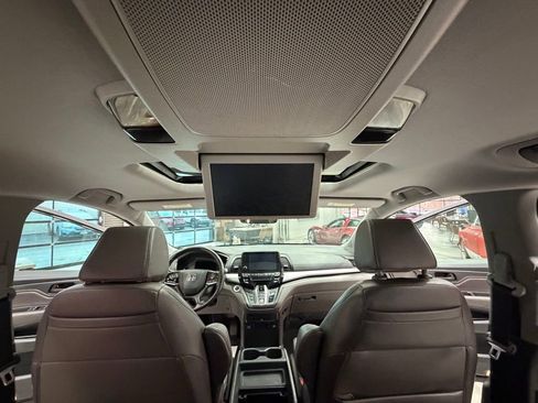 Used 2019 Honda Odyssey EX-L image 13