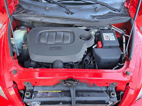 Used 2010 Chevrolet HHR LT image 15