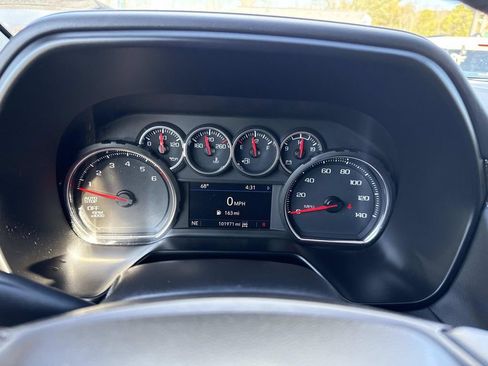 Used 2021 Chevrolet Tahoe LT w/ LT Signature Package AWD/4WD image 32