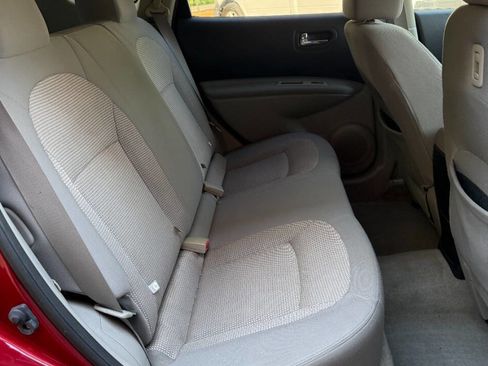 Used 2012 Nissan Rogue SV FWD image 16