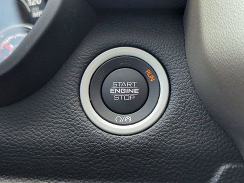 Used 2022 RAM 1500 Laramie RWD image 30