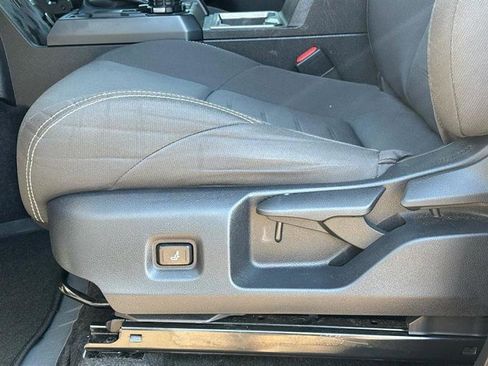 Used 2024 Toyota Tacoma TRD Off-Road image 16