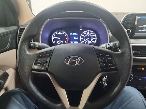 Used 2019 Hyundai Tucson SE w/ Cargo Package image 18