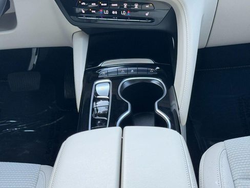Used 2023 Buick Envision Preferred FWD image 17