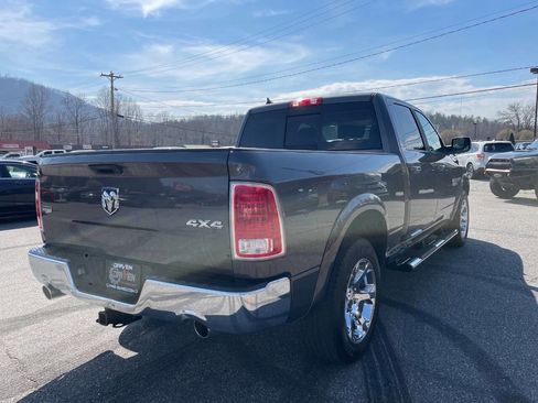 Used 2017 RAM 1500 Laramie w/ Convenience Group image 9