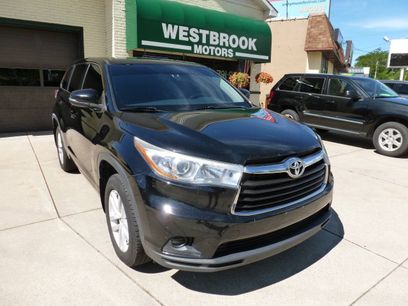 Used 2015 Toyota Highlander LE