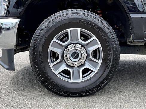 Used 2026 Ford F250 Lariat AWD/4WD image 35