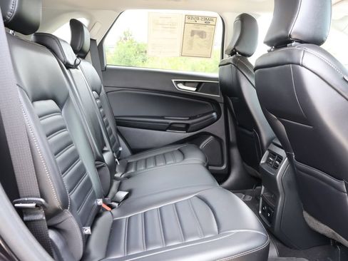 Certified 2024 Ford Edge SEL w/ Convenience Package AWD/4WD image 13