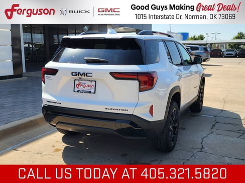 New 2027 GMC Terrain Elevation w/ Black Edition FWD image 4