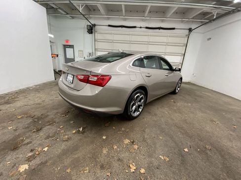Used 2023 Chevrolet Malibu LT image 6