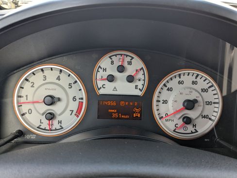 Used 2013 Nissan Titan PRO-4X w/ Pro-4x Luxury Pkg image 15