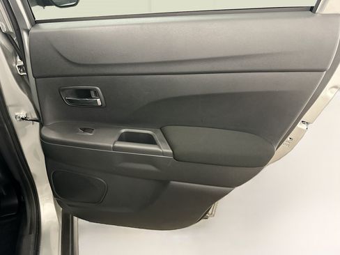 Used 2025 Mitsubishi Outlander Sport SE AWD/4WD image 30