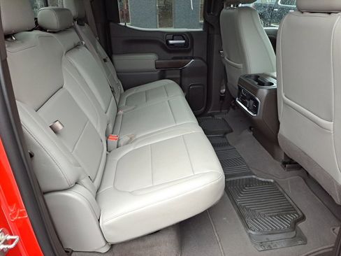 Used 2019 GMC Sierra 1500 SLT w/ SLT Premium Package image 14