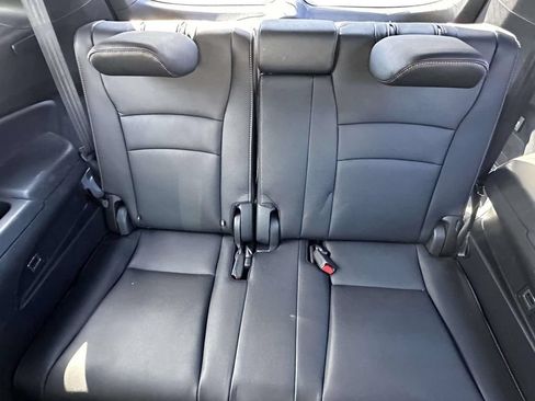 Used 2022 Honda Pilot TrailSport image 16