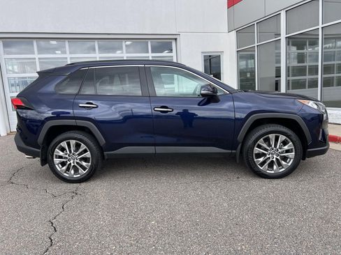 Used 2020 Toyota RAV4 Limited w/ Limited Grade Weather Package AWD/4WD image 25
