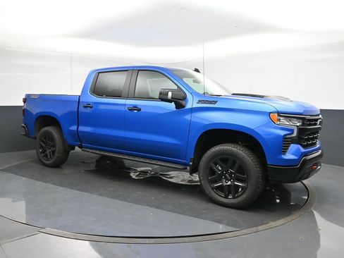 Used 2025 Chevrolet Silverado 1500 LT Trail Boss w/ LT Trail Boss Premium Package image 7