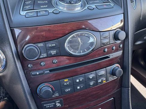 Used 2016 INFINITI QX50 2WD w/ Technology Package image 31