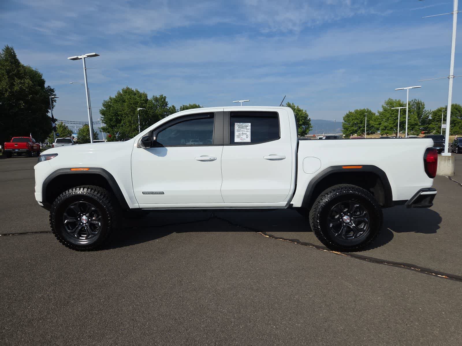 Used 2024 GMC Canyon Elevation w/ Convenience Package RWD image 11