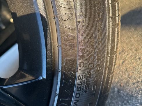 Used 2024 Chevrolet Traverse RS w/ LPO, Floor Liner Package image 38