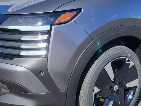 New 2026 Nissan Kicks SR w/ SR Premium Package image 5