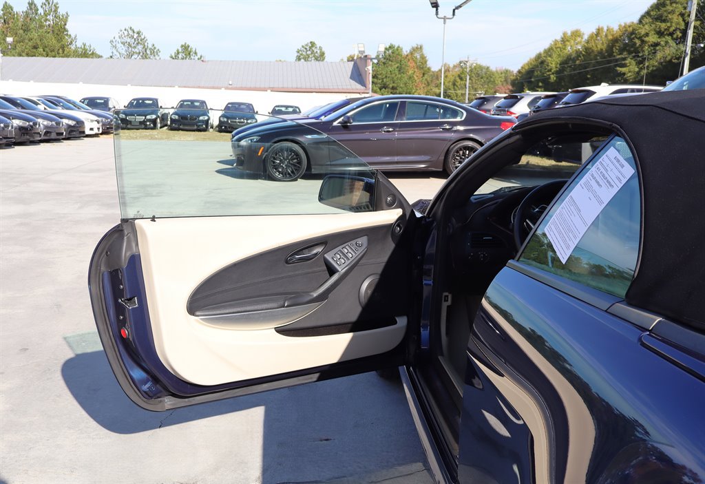 Used 2010 BMW 650i Convertible RWD image 39