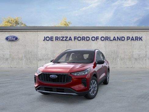 New 2026 Ford Escape Active w/ Cold Weather Package AWD/4WD image 2