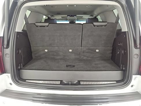 Used 2020 Chevrolet Tahoe Premier AWD/4WD image 33