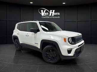Used 2023 Jeep Renegade Latitude w/ Sun & Fun Group AWD/4WD video 1