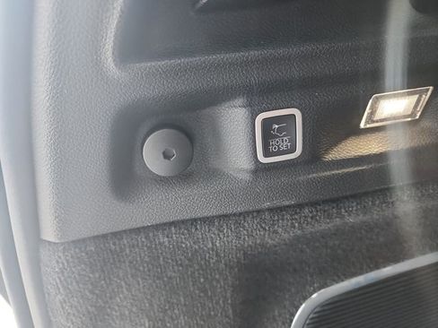 Used 2021 Jeep Grand Cherokee L Overland image 16