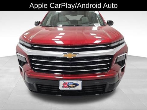 New 2026 Chevrolet Traverse High Country image 9