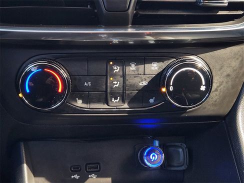 Used 2024 Buick Encore GX Preferred w/ Comfort Package image 20