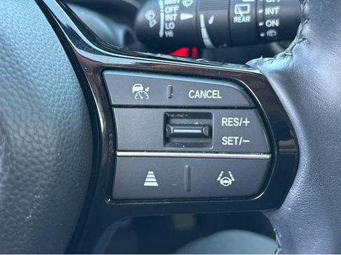 Used 2023 Honda HR-V EX-L image 28