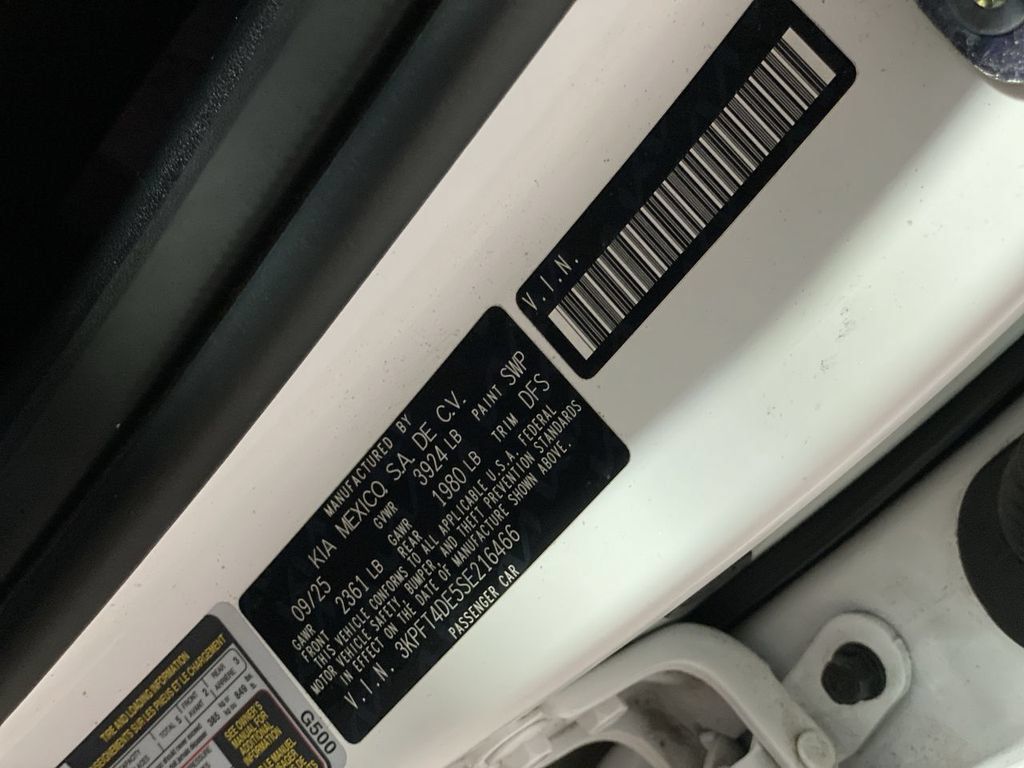 Used 2025 Kia K4 FWD image 38
