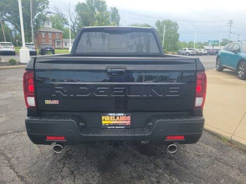 New 2026 Honda Ridgeline Black Edition image 6