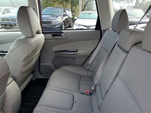 Used 2013 Subaru Forester 2.5X Limited image 27