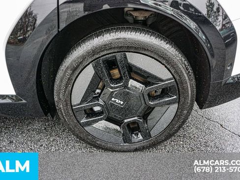 Used 2024 Kia EV9 GT-Line image 17