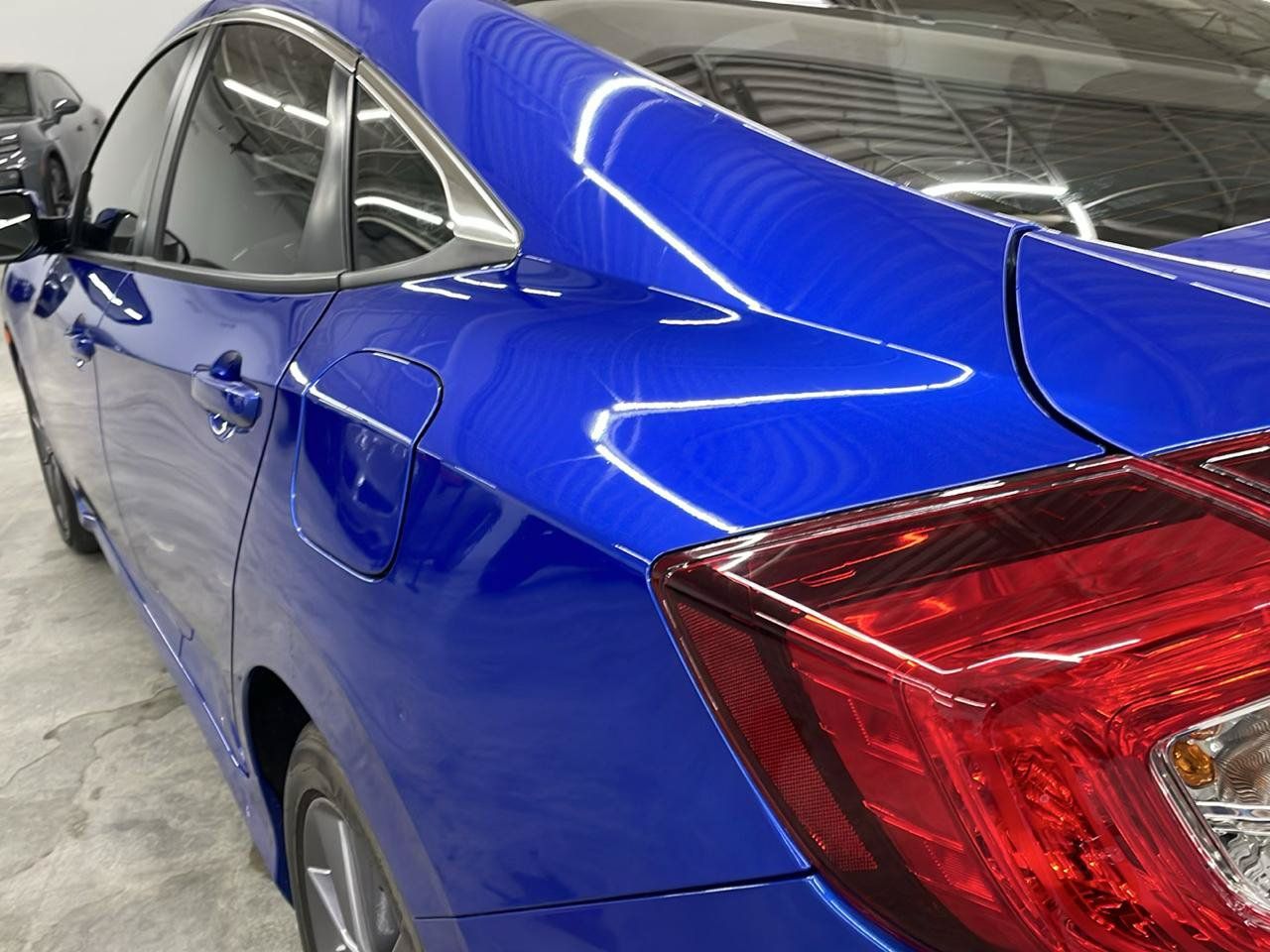 Used 2021 Honda Civic EX image 11